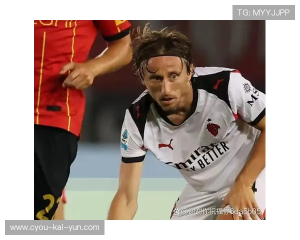 AC米兰反击纵深惊人，莱奥单刀冷静锁定胜局